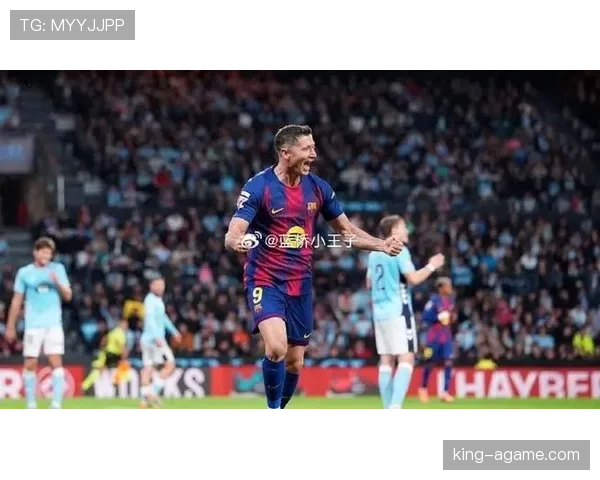 莱万 vs 范尼：顶级中锋的终结效率与战术角色对比